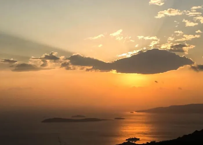 Andros -stone House With Shared Pool & Seaview Aprovaton